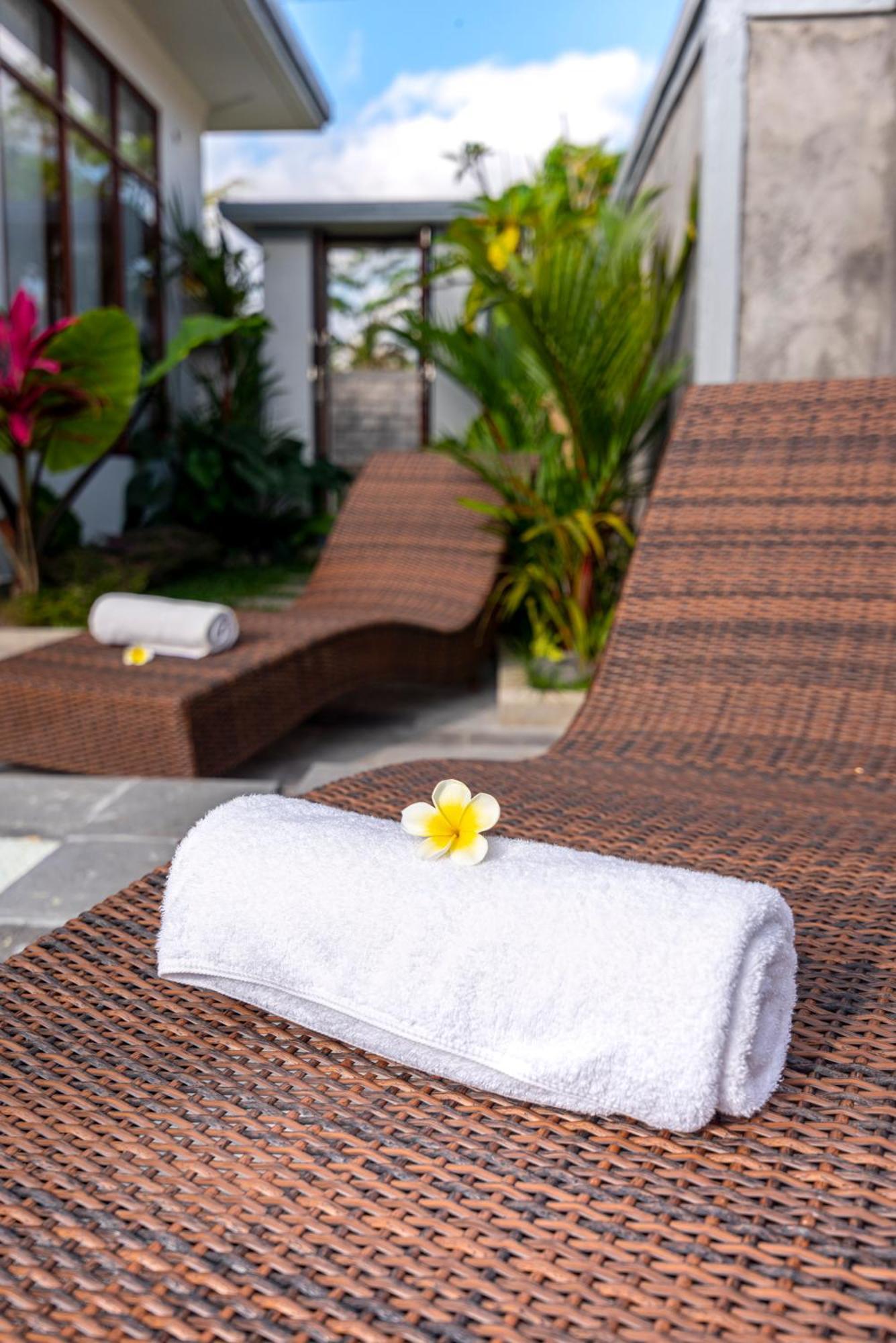Villa Padang Santhi Ubud Exterior foto